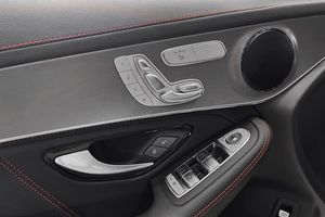 Mercedes GLC300 bild 12