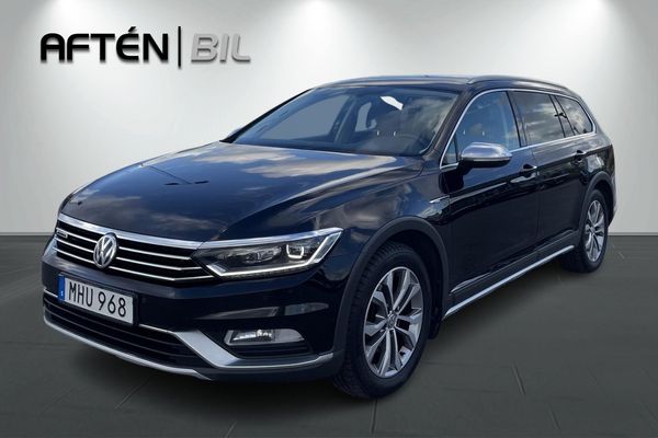 Volkswagen Passat Alltrack 2.0 TDI 4Motion 190hk Drag Värmare Kamera Keyless - 2017
