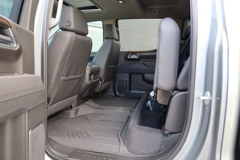 Chevrolet Silverado bild 14