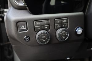 Chevrolet Silverado bild 21