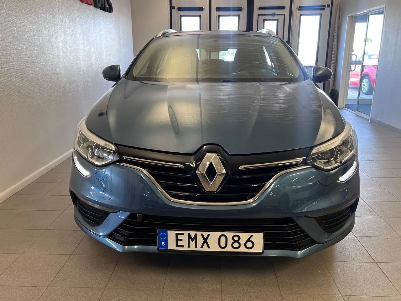 Vehicle image 2