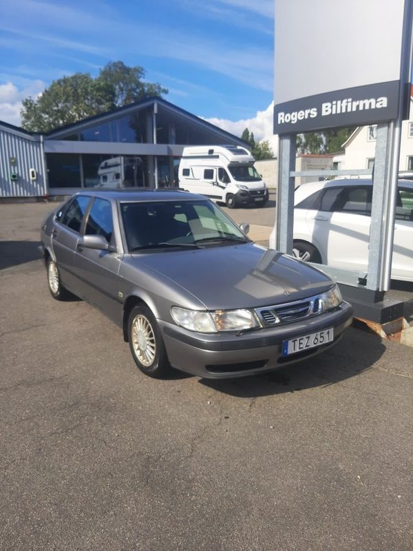 Saab 93 5-dörrar 2.0 T - 2002