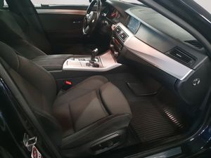 BMW 520 bild 12
