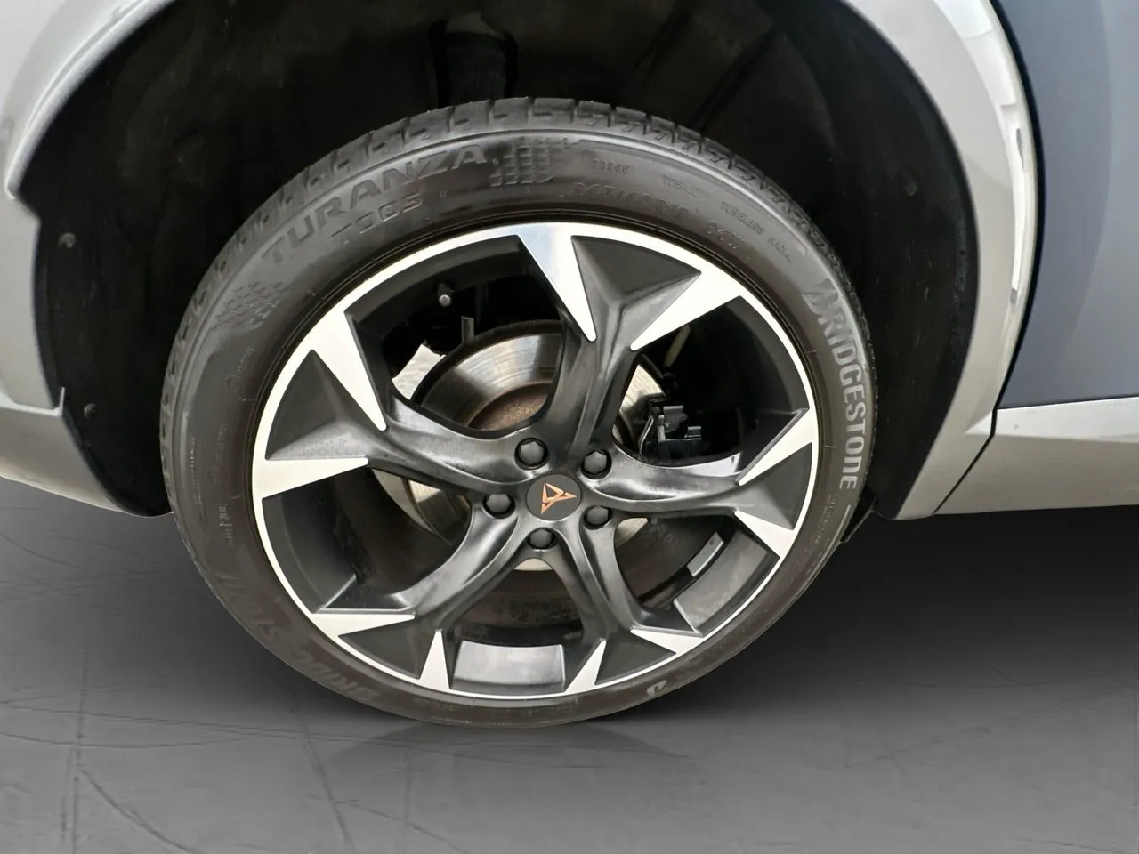Vehicle image 31