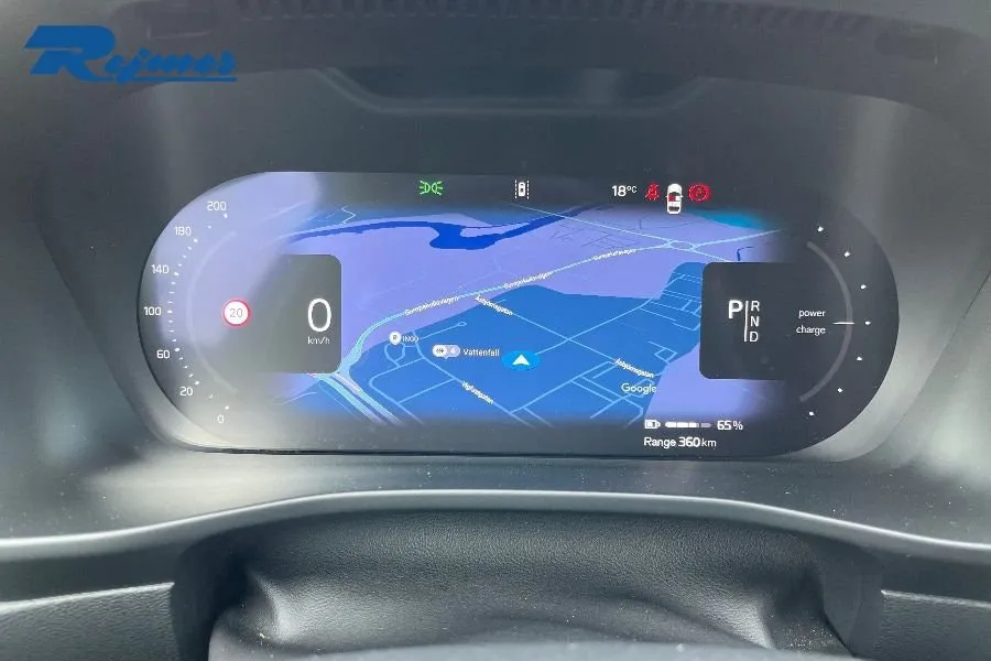 Vehicle image 9