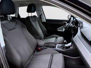 Audi Q3 bild 12
