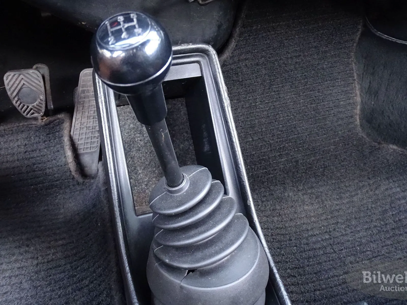 Vehicle image 45