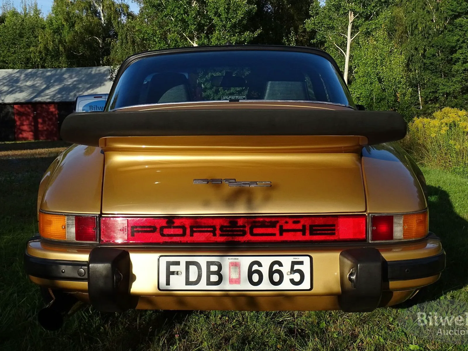Vehicle image 29