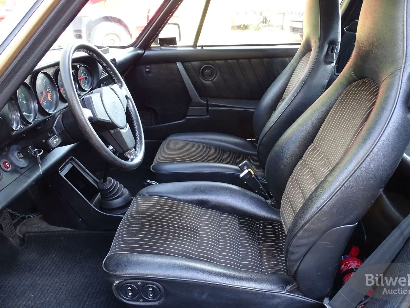 Vehicle image 36
