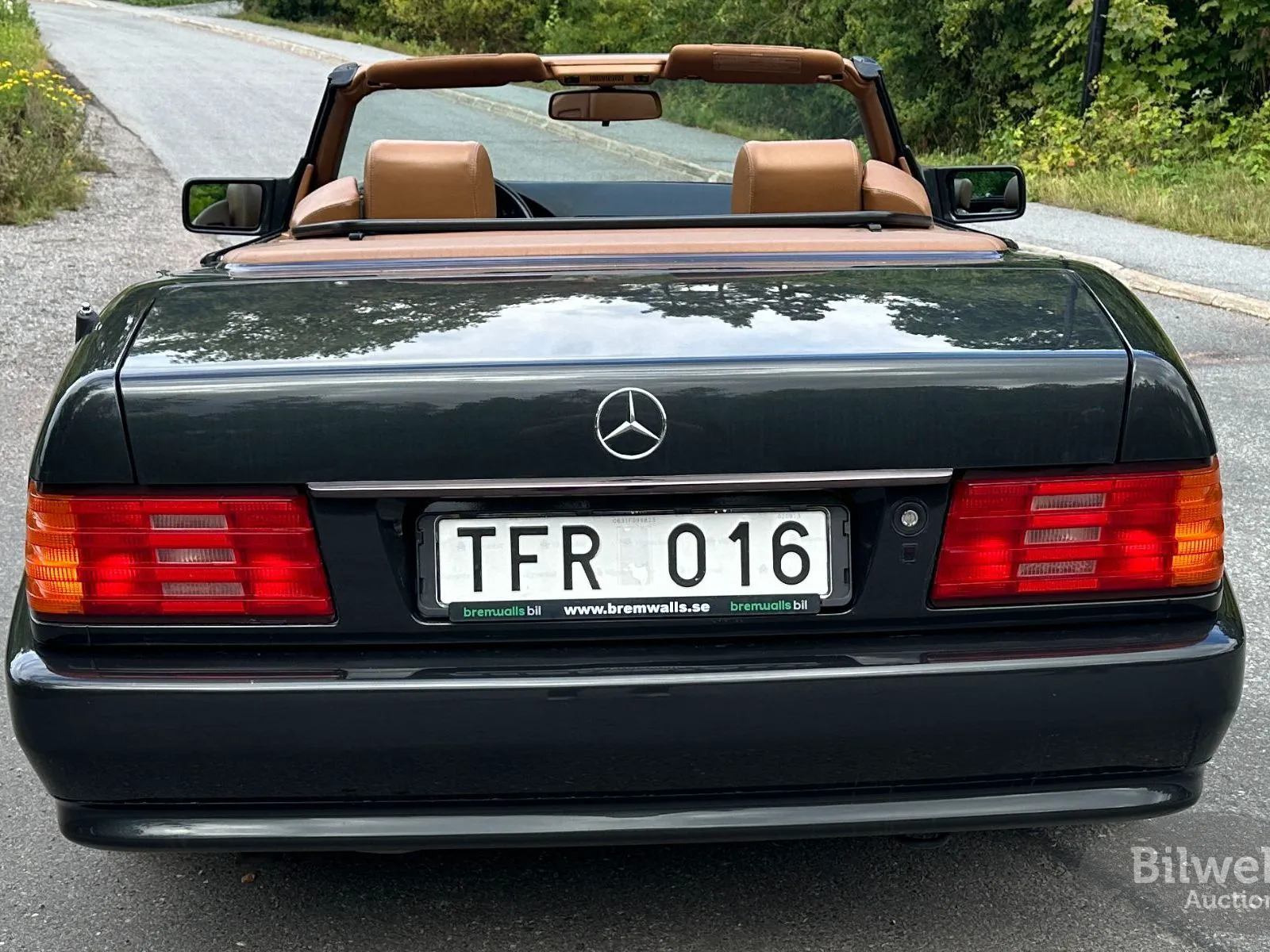 Vehicle image 34