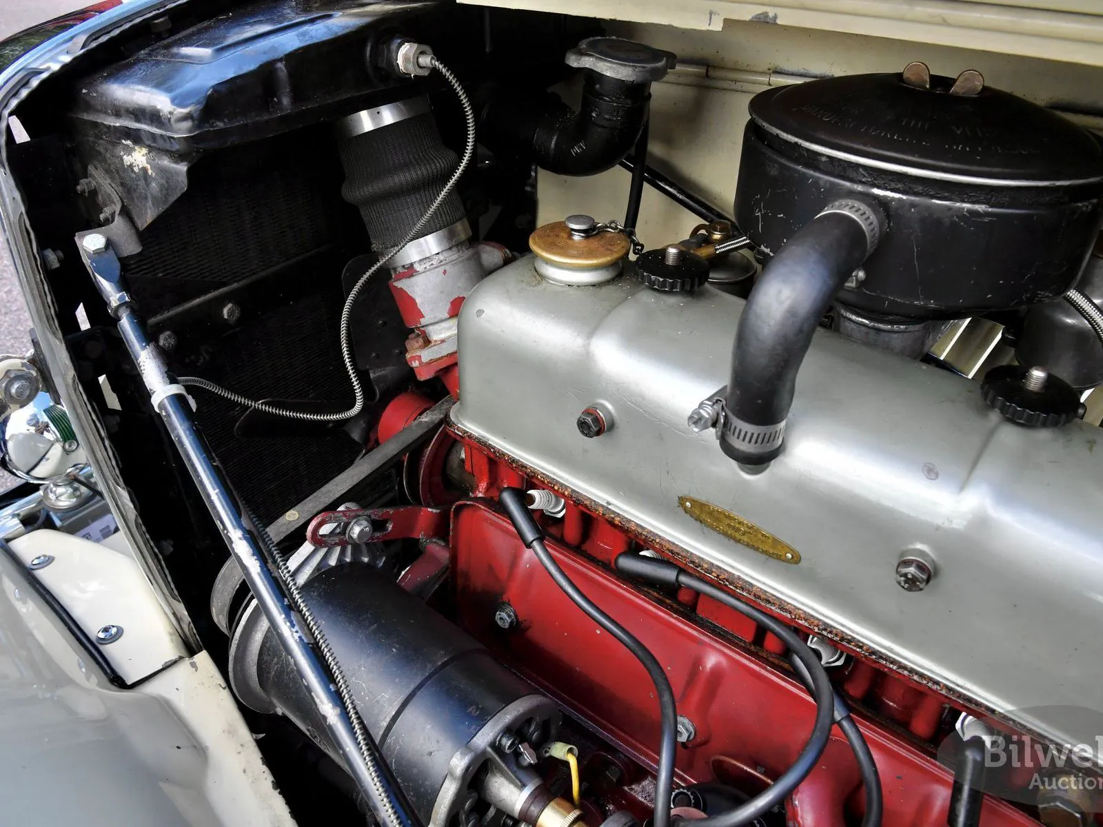 Vehicle image 36