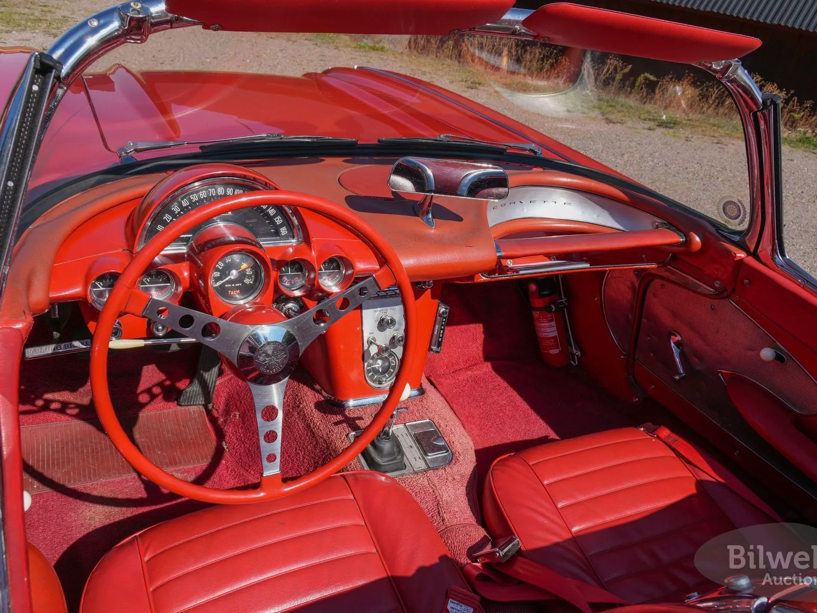 Vehicle image 30