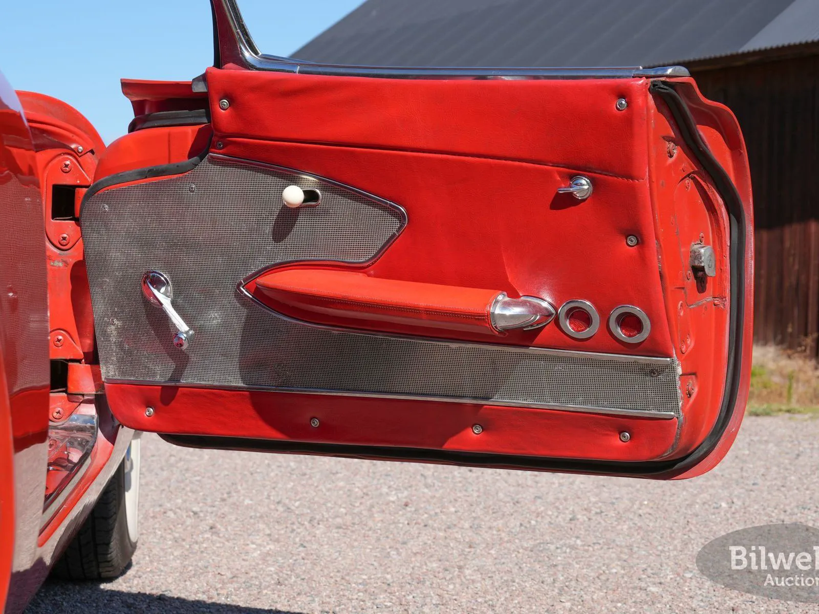 Vehicle image 36