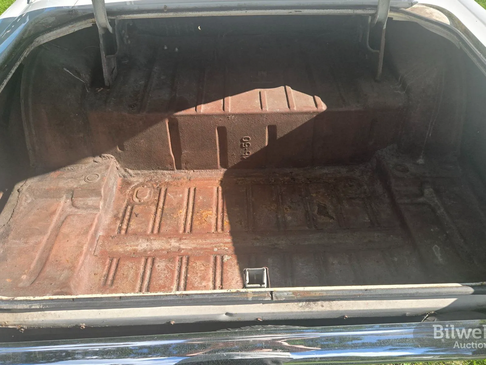 Vehicle image 36