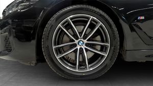 BMW 520 bild 9