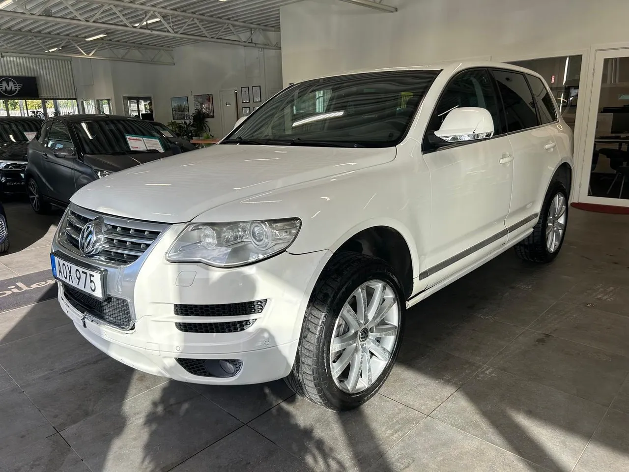 Vehicle image 2
