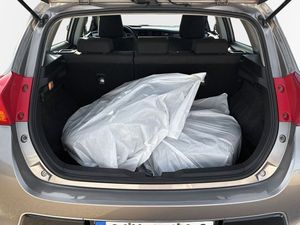 Toyota Auris bild 10