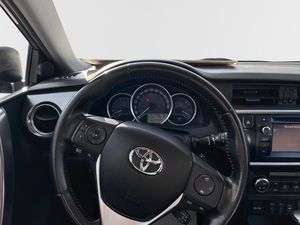 Toyota Auris bild 9