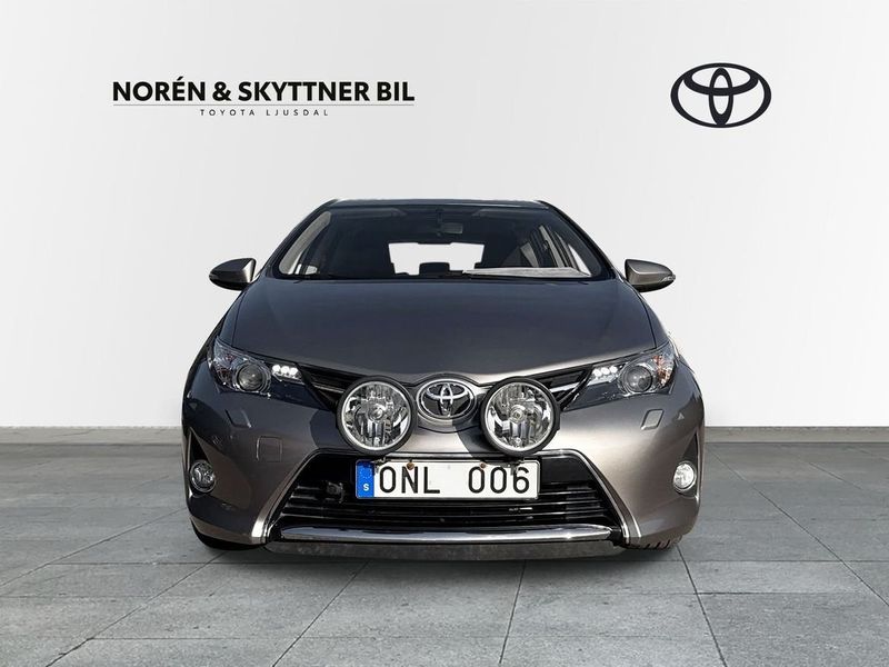 Toyota Auris bild 5