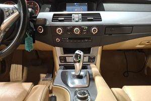 BMW 520 bild 12