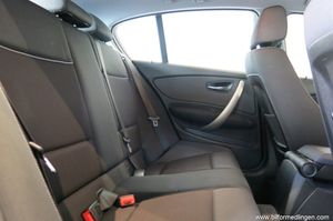 BMW 118 bild 8