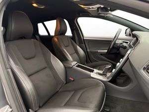 Volvo V60 bild 25