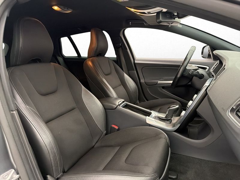Volvo V60 bild 25