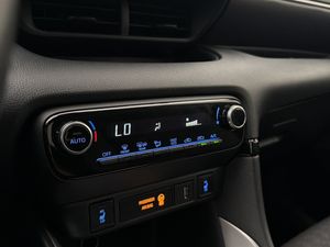 Toyota Yaris bild 24