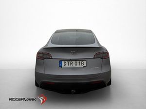 Tesla Model Y bild 8