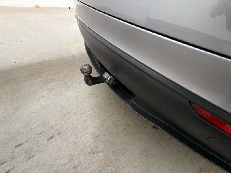 Tesla Model Y bild 10