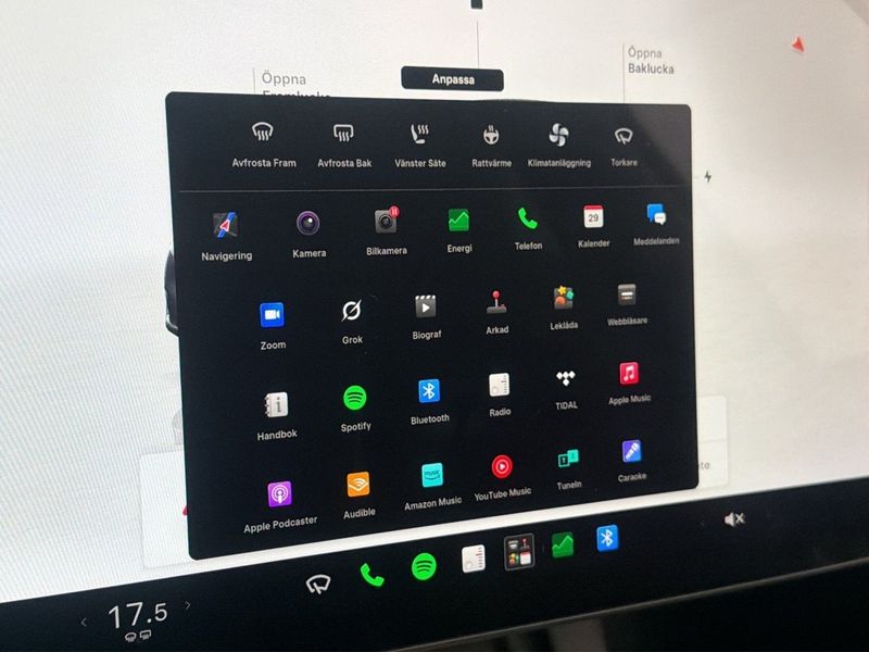 Tesla Model Y bild 26