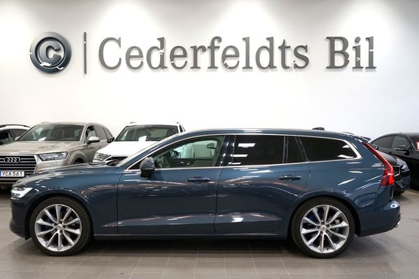 Volvo V60 D4 Panorama Drag D-värm Harman/Kardon Fullservad V-hjul - 2019