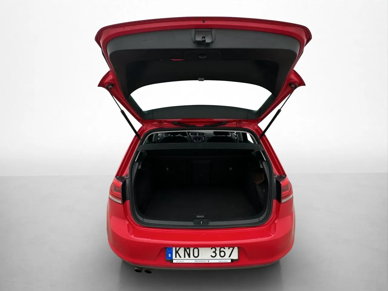 Vehicle image 24