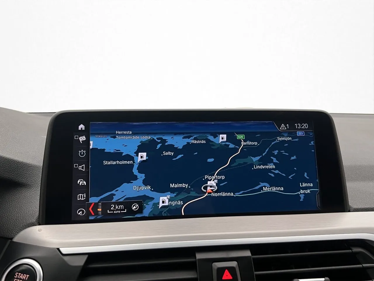 Vehicle image 21
