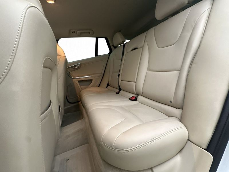 Volvo V60 bild 14