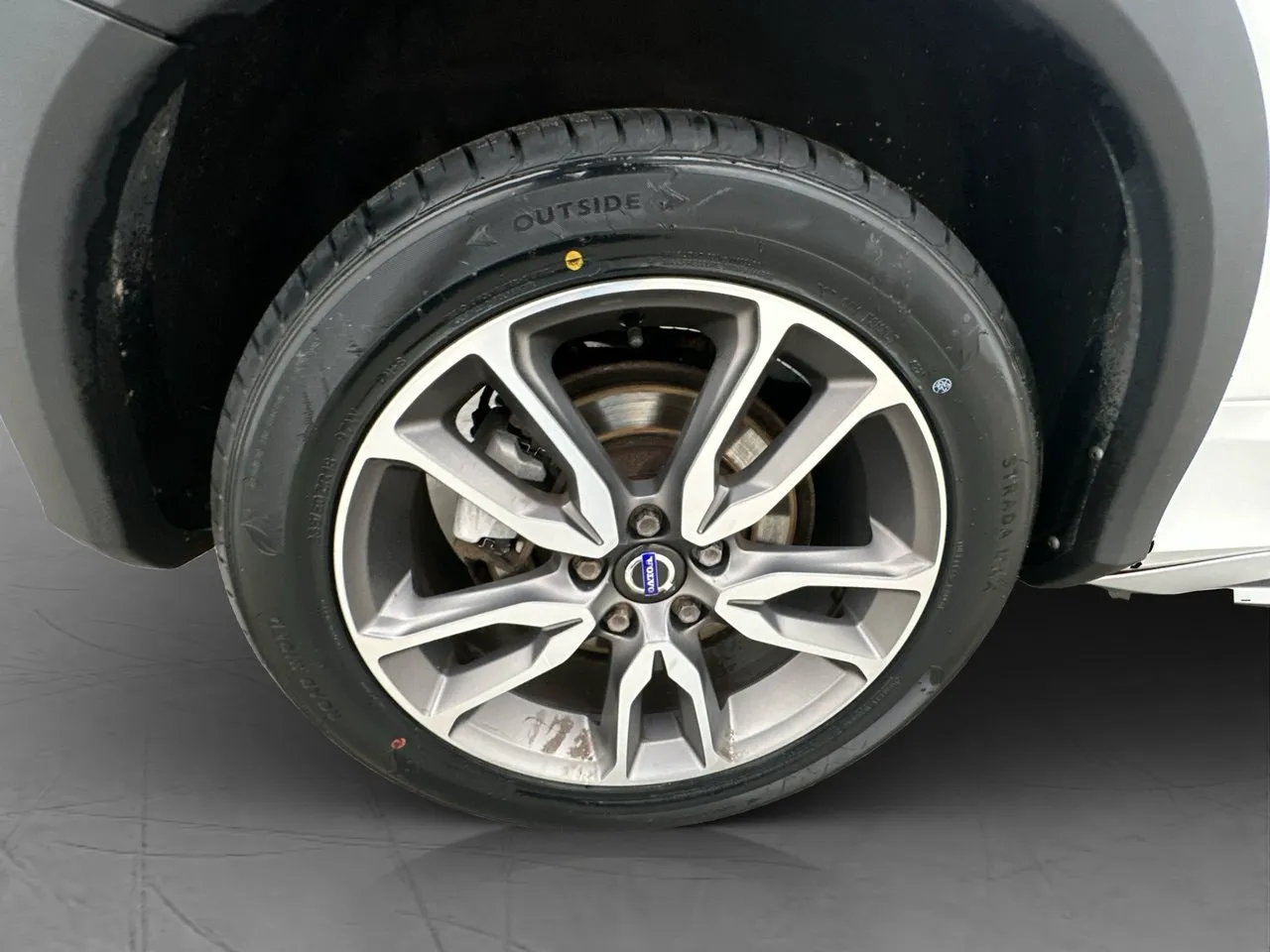 Vehicle image 31