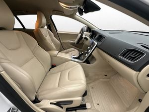 Volvo V60 bild 11