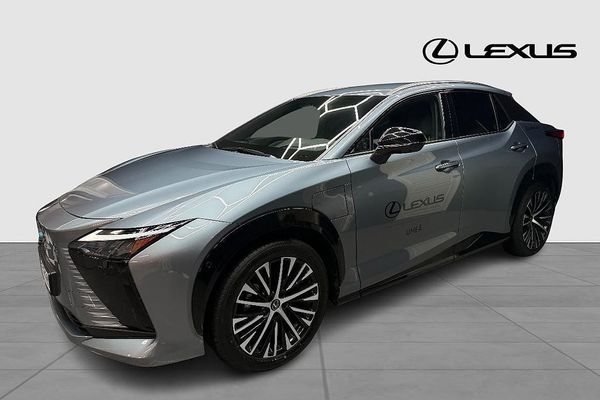 Lexus RZ STBW LUXURY DRAG V-HJUL - 2026