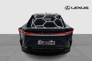 Lexus RZ bild 3