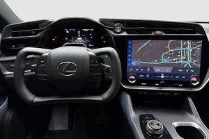 Lexus RZ bild 15