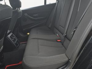 BMW 318 bild 13