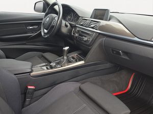 BMW 318 bild 14