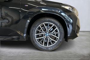 BMW X1 bild 9