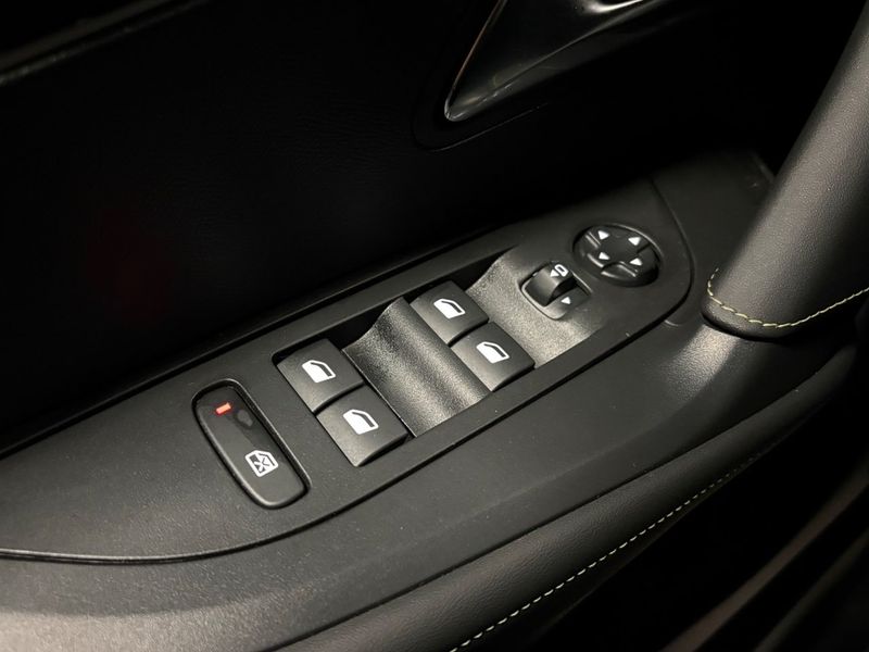 Peugeot 2008 bild 19