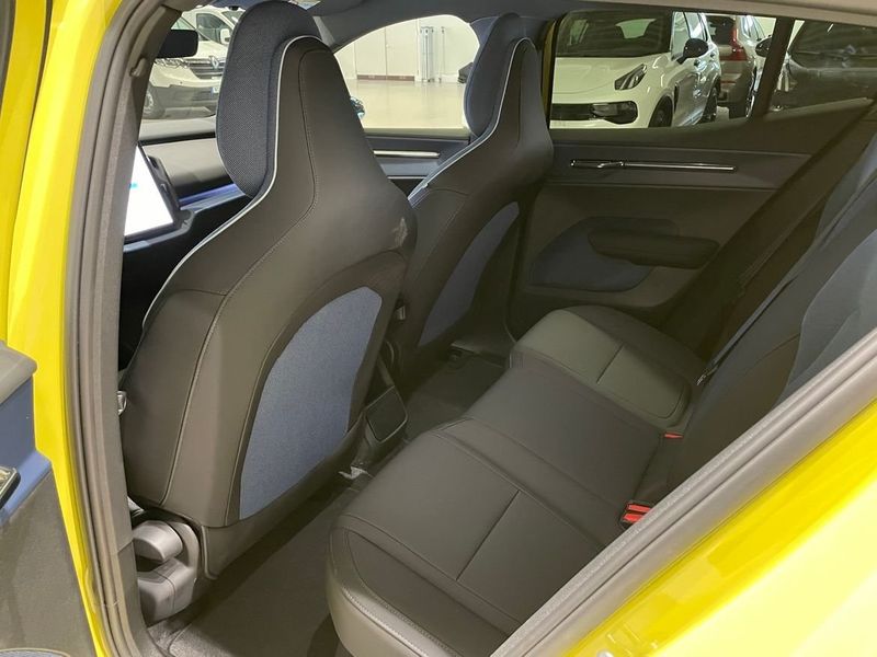 Volvo EX30 bild 9