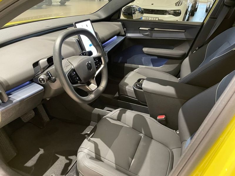 Volvo EX30 bild 8