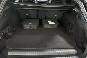 Mercedes E300 bild 13
