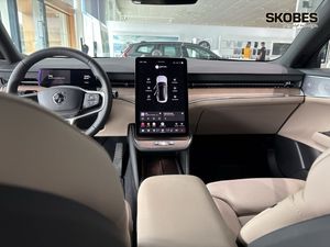 Volvo ES90 bild 12