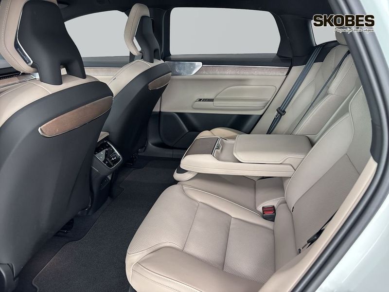 Volvo ES90 bild 9