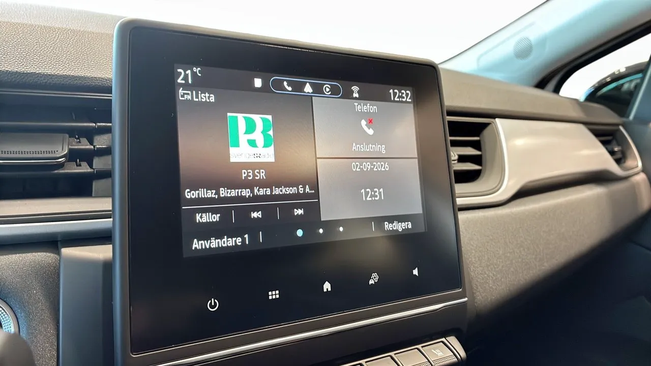 Vehicle image 18